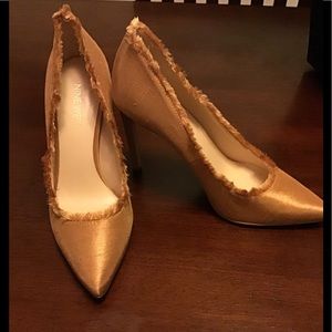 👠👠👠Ladies heels 👠 HOST PICK!!!👠👠👠